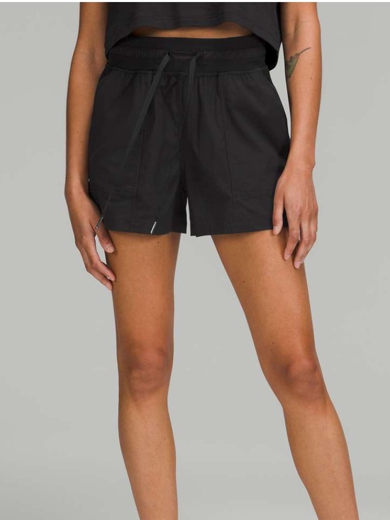 lululemon athletica Pants - lululemon athletica studio dance shorts